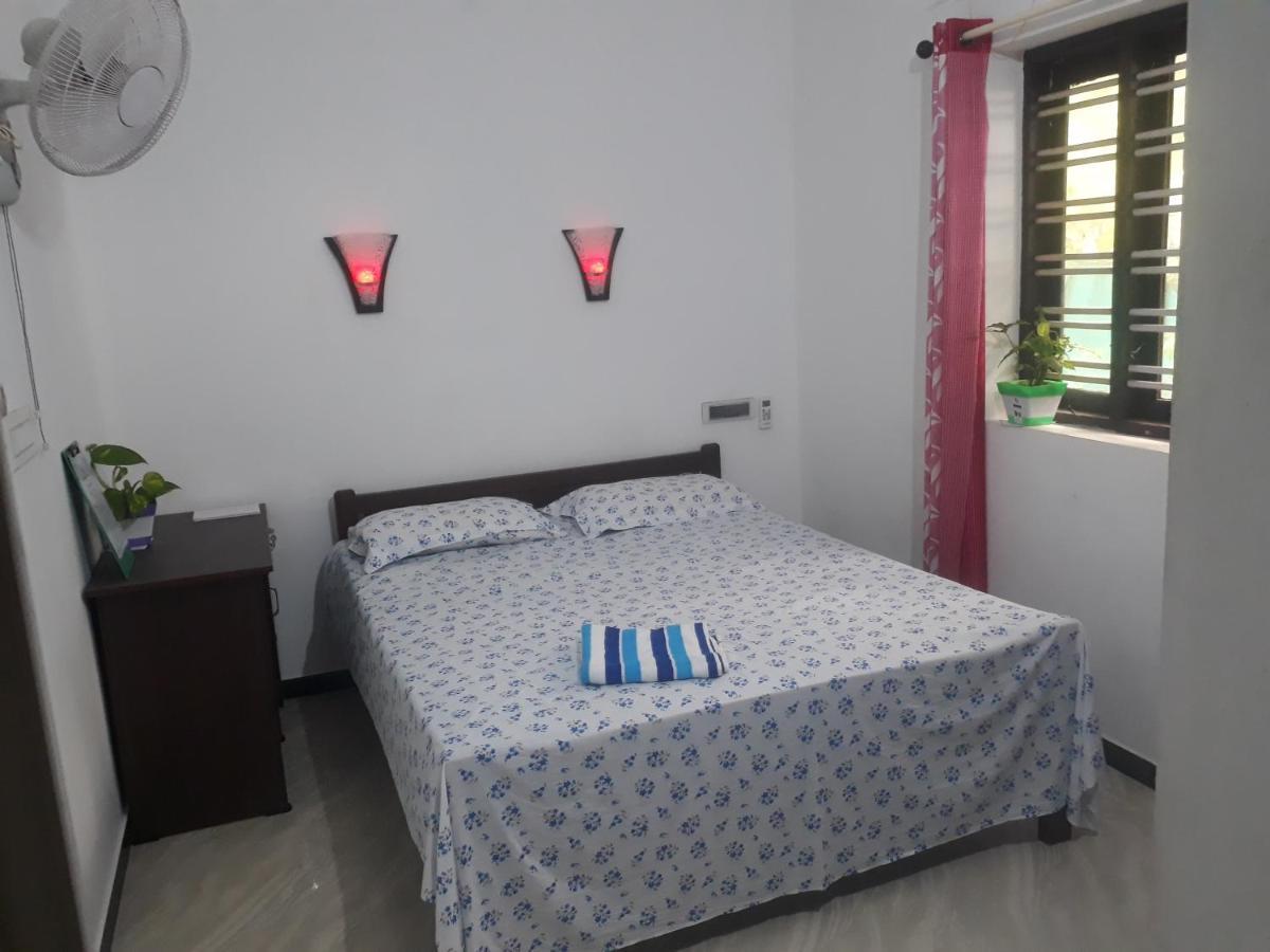 Marari Stella Vich Villa Homestay Turavur Exterior photo